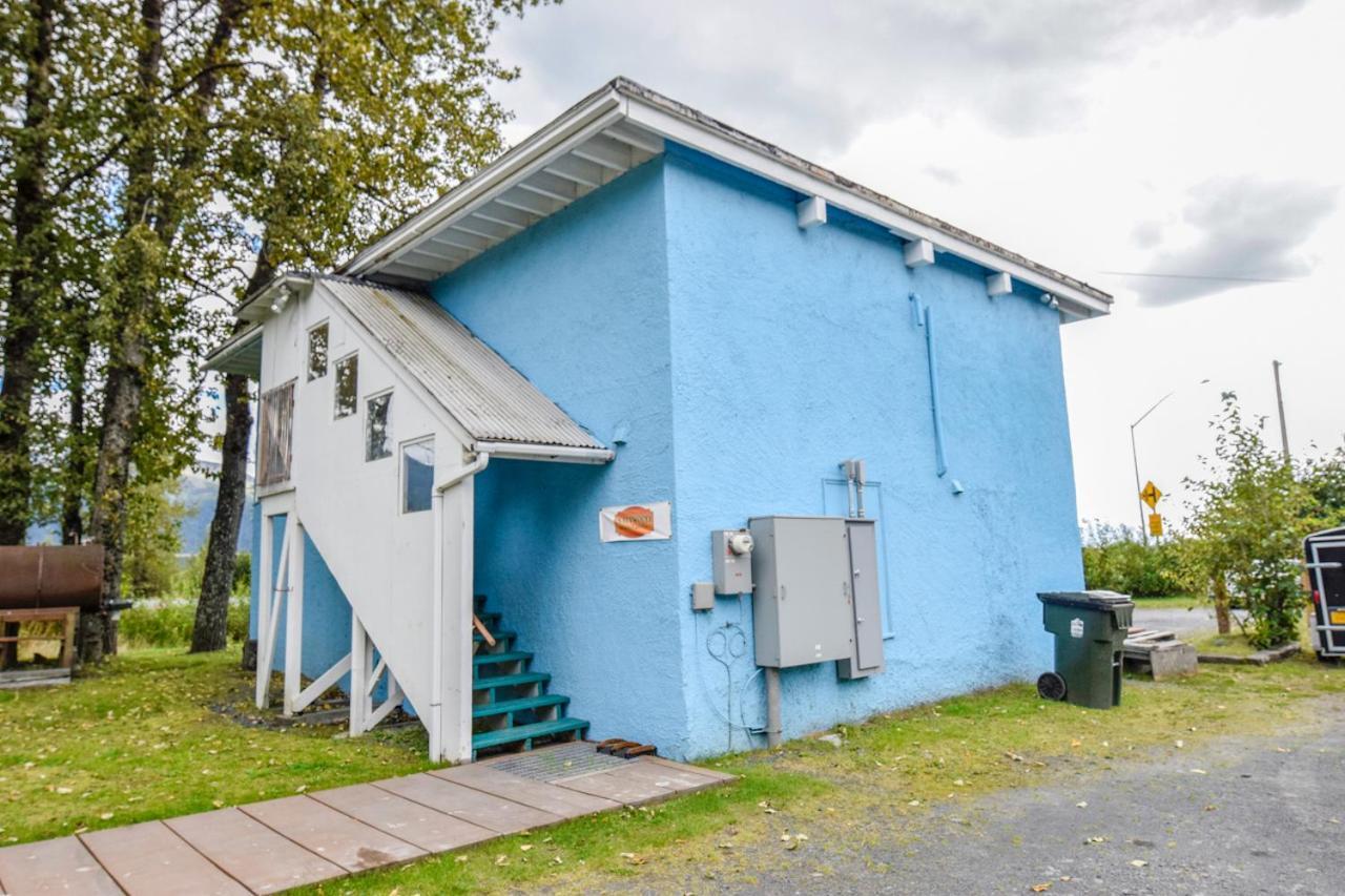 Brown & Hawkins Historical Apartments Seward Esterno foto